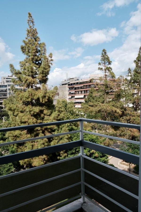 Synpiraeus Apartments & Studios Экстерьер фото
