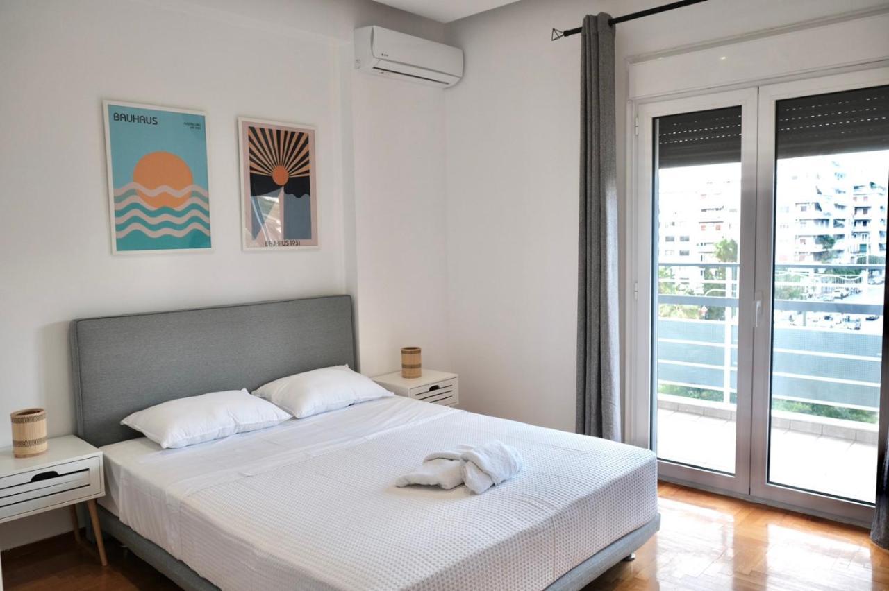 Synpiraeus Apartments & Studios Экстерьер фото